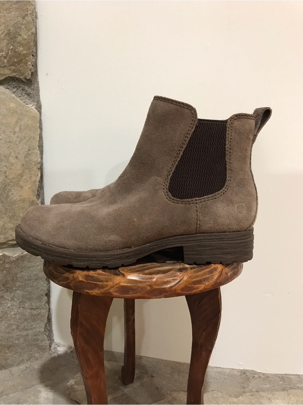 Born Cove Waterproof Chelsea Boots (7M)